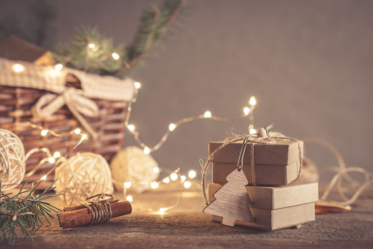 2021 Holiday Gift Guide - Cyclone Range Hoods