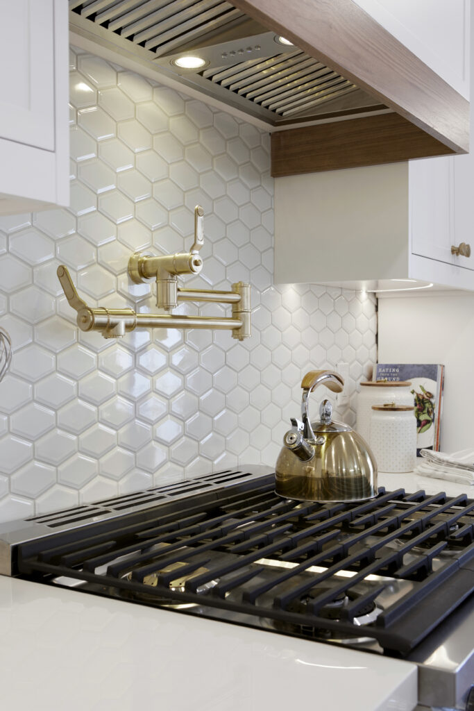 Top 3 Materials When Buying a Range Hood – Custom Made Products
